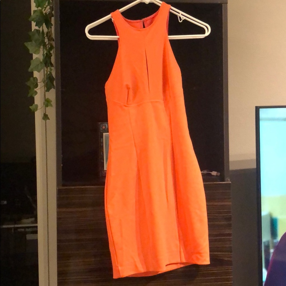 Super sexy backless hourglass shaped dress